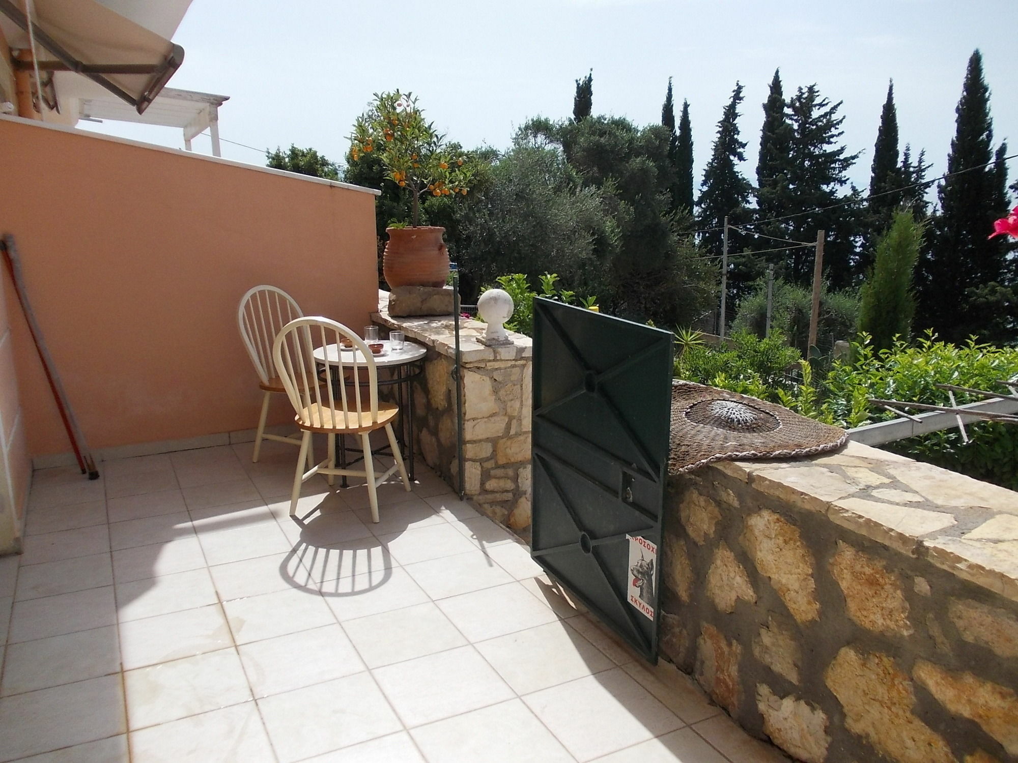 Sarakinos Apartments Barbati Exterior foto